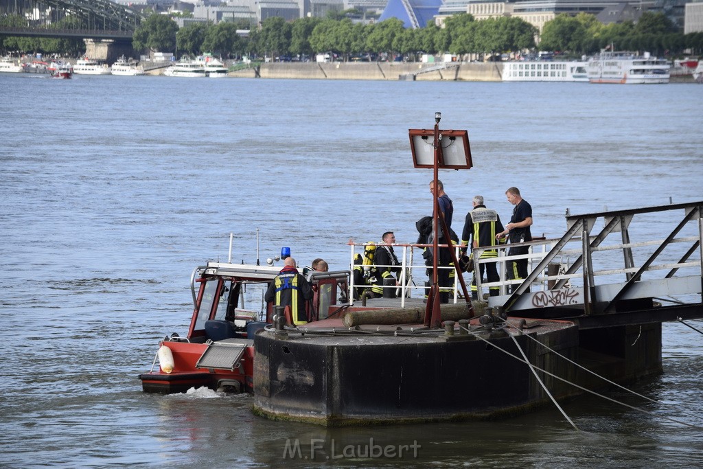 Schiff 1 Koeln in Hoehe der Koelner Zoobruecke P155.JPG - Miklos Laubert